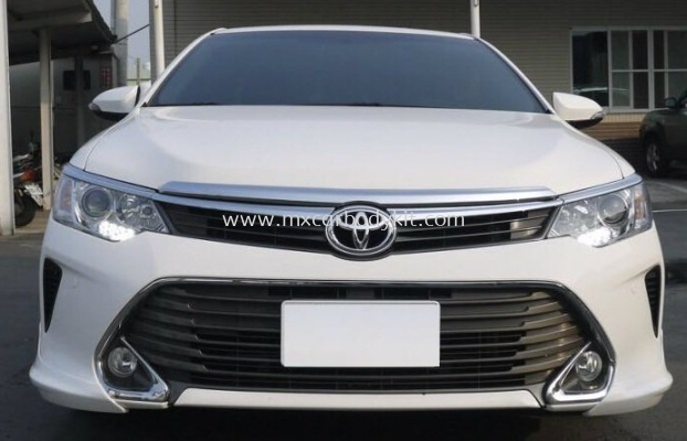 TOYOTA CAMRY 2015 2.5 HYBRID BODY KIT + SPOILER 