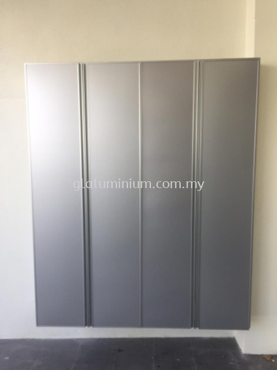 aluminium silver +composite panel silver 