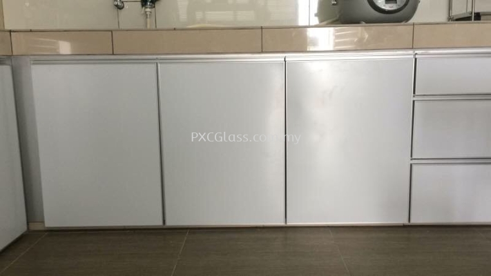 Kitchen Cabinet