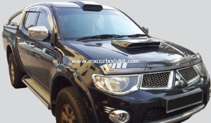 MITSUBISHI TRITON 2010 BONNET SCOOP