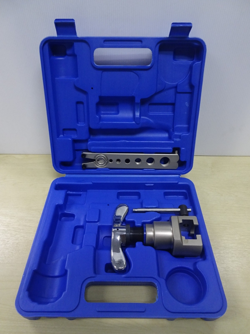 SUNWA FT-808C FLARING TOOL (O.D. 1/4"~3/4")