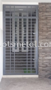 MD022 Metal Door (Grill)