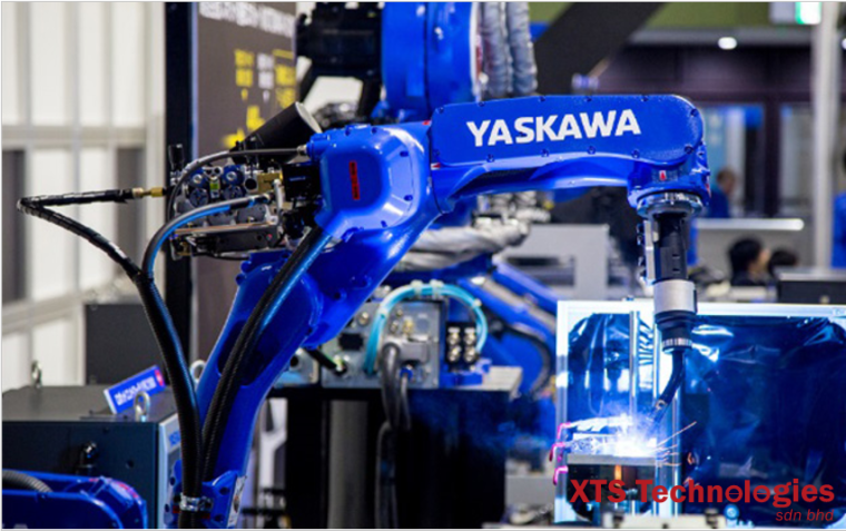 Definition of "Robot" by Yaskawa Global and JIS