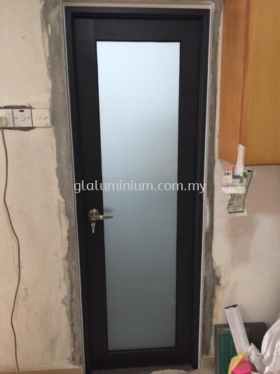 toilet swing door p/c ( grey) + Frosted glass @jalan Sarjana 5, taman Connaught,Cheras 