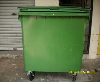 Original Plastic Bin C/W 4 Wheels 