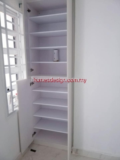 SHOES CABINET