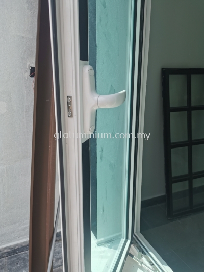 multi point heavy duty casement windows @sausana 3/1c, tun hussein onn, Cheras 