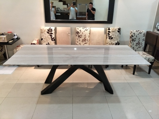 Nature Marble Dining Table 