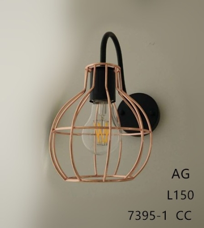 WALL LIGHT