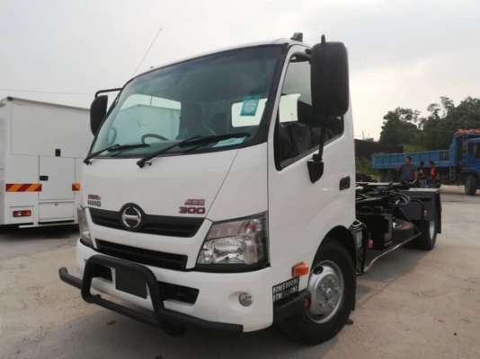 Hino 3 Tonnes Rebuilt 02