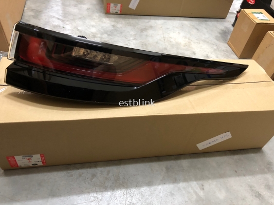 Range Rover Velar RH Tail Lamp