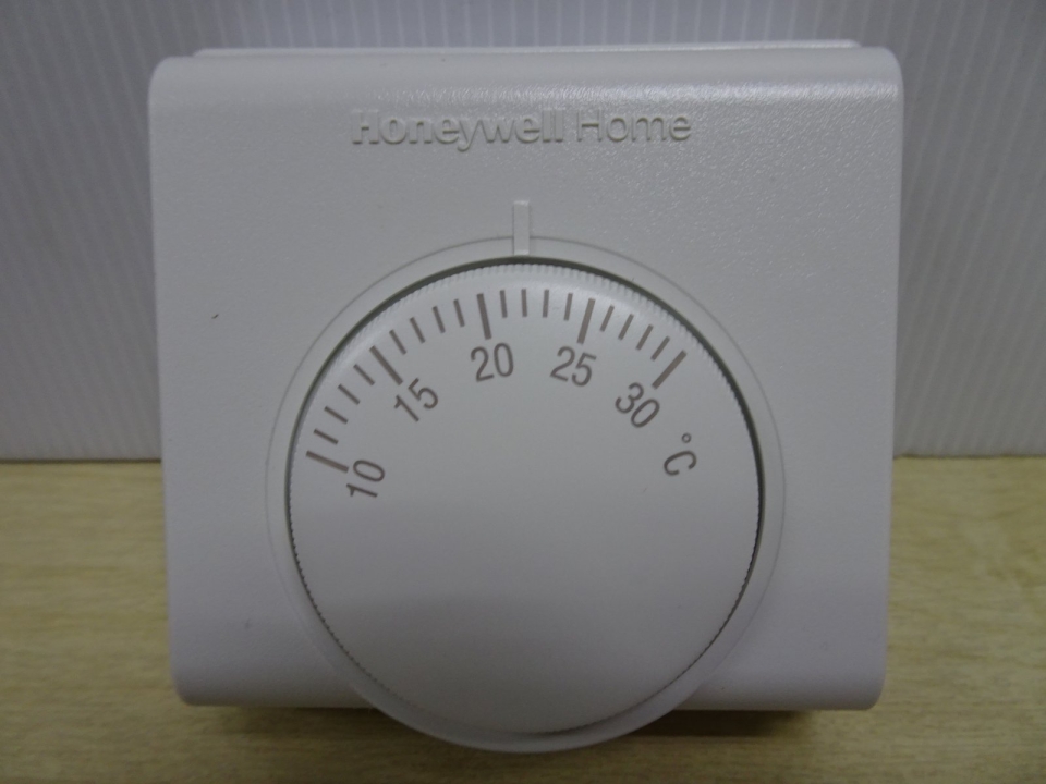 HONEYWELL T6360A5013 (230V~10(3)A) ROOM THERMOSTAT (20-PC/BOX) (MADE IN CHINA)
