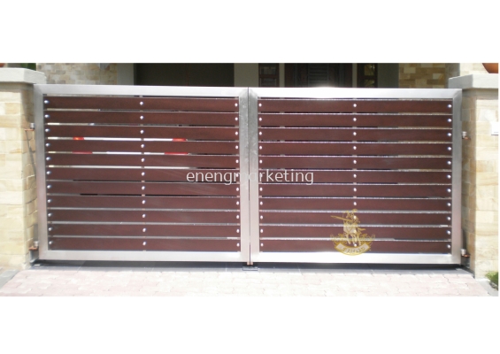 SSG 15- Stainless Steel Swing Gate