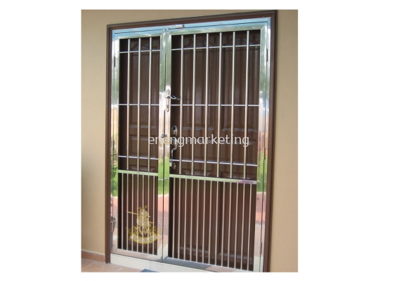 SSDG 05- Stainless Steel Swing Door Grille