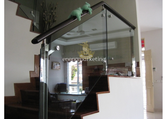 SSST 11- Stainless Steel Railing