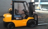 1. RECONDITIONED FORKLIFT WAREHOUSE HANDLING EQUIPMENT SOLUTION