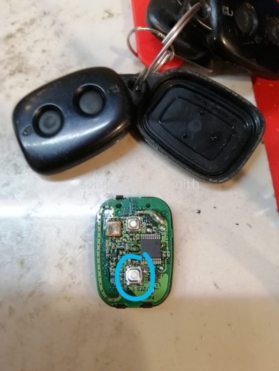 Repair Toyota Rush Remote control