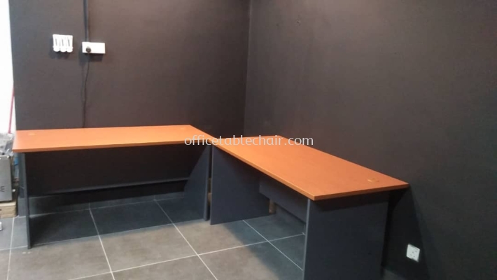 DELIVERY & INSTALLATION RECTANGULAR TABLE OFFICE FURNITURE AMPANG