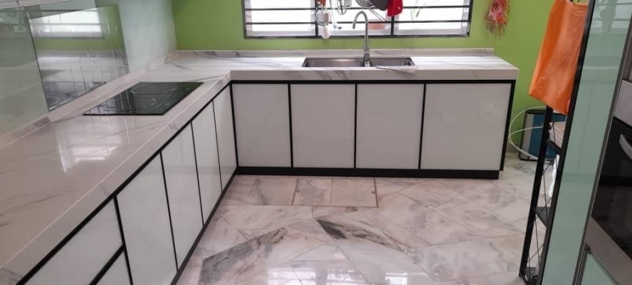 Kepong Aluminium Kitchen Cabinet