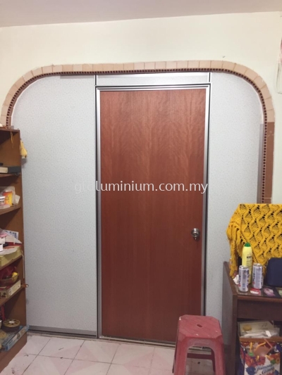 partition gypsum board vinyl + plywood door @jalan berlian 14,tmn berlian sungai jelok, Kajang 