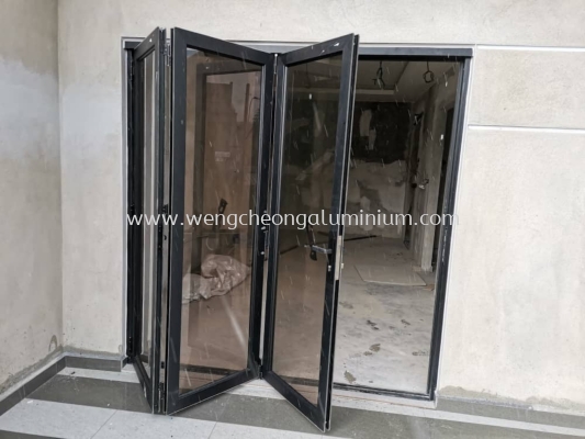 High Performance Folding Glass Door 