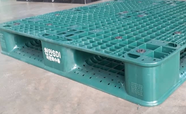 Plastic Pallet