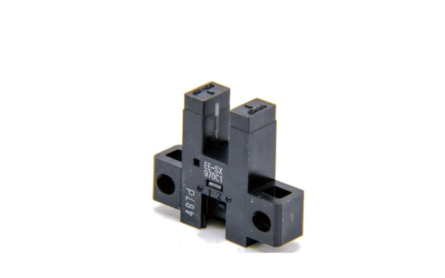 OMRON EE-SX97  Built-in connector enables downsizing and easier connection. Protective circuit for s