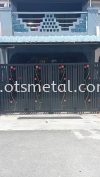 MMG028 Metal Main Gate (Grill)