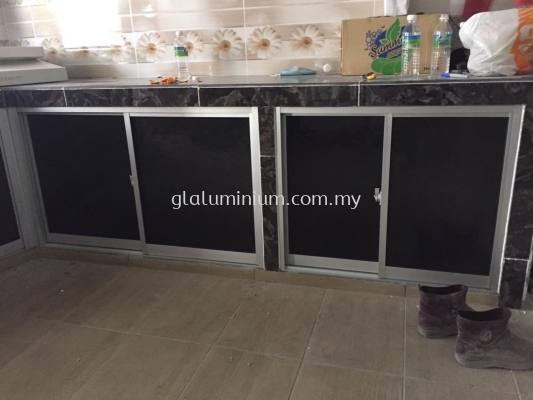 cabinet sliding door + ( һ naco) @jalan TKC 2/2, kota cheras, Cheras 