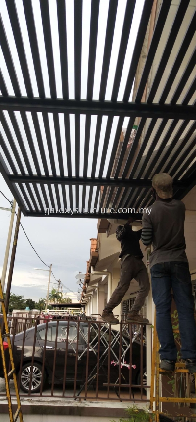 Awning Polycarbonate Clear Glass & Louvers @ Jalan Kebun Nenas, Bandar Putera 2, 41200 Klang.