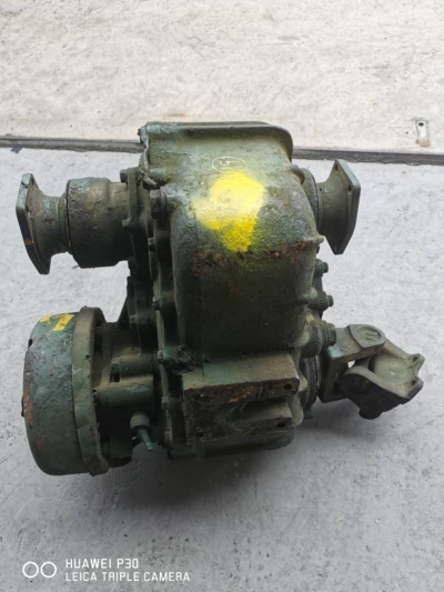 ISUZU 4X4 GEARBOX