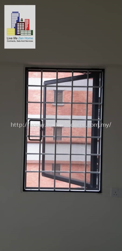 Magnetic Screen With Small Window