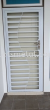 MD026 Metal Door (Grill)