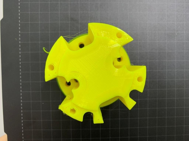 Gripper mounting 3D printed by DOBOT MOOZ 2 Plus