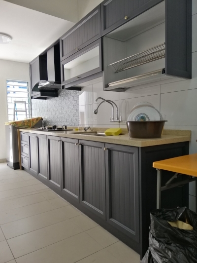 Matte Dark Grey with Quartz Stone Table Top    