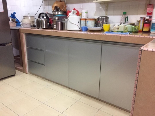 Cabinet Swing Door + Composite Panel  Grey        