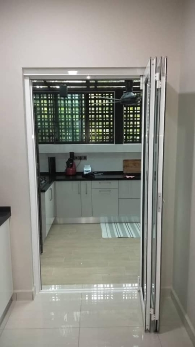 Real Samples of Kitchen Cabinet And Completed Installation In Selangor