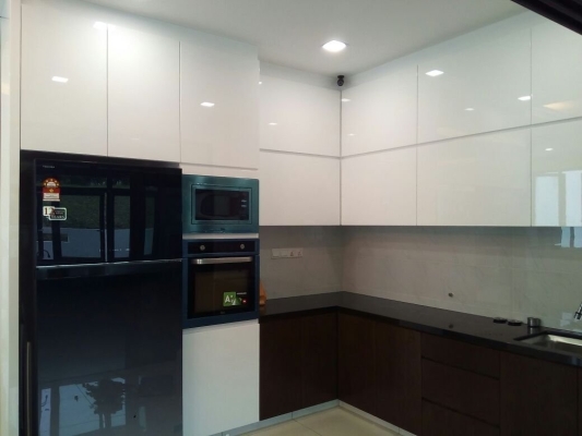 Fully Completed Kitchen Cabnet Refer In Malaysia Johor