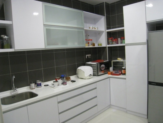 Fully Completed Kitchen Cabnet Refer In Malaysia Johor