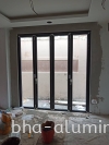  HIGH PERFORMANCE FOLDING DOOR Pintu Aluminium