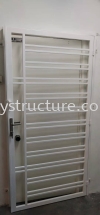 To Fabrication Powder Coated Door Grille @ Jalan 3/109F, Taman Danau Desa, 56100 Kuala Lumpur. Pintu Grill