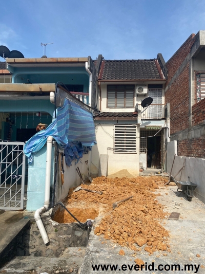 Rujukan Sambungan Bangunan Rumah Double Storey Di Taman Dusun Setia Seremban 