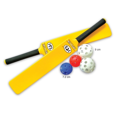 P155 Basic Junior Cricket Set