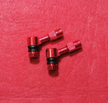 TUBELESS HEAD 01 ALLOY CNC 90 RED AC0879(SSLNEE) 