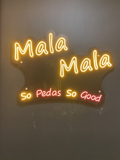 Neon Lighting Signage