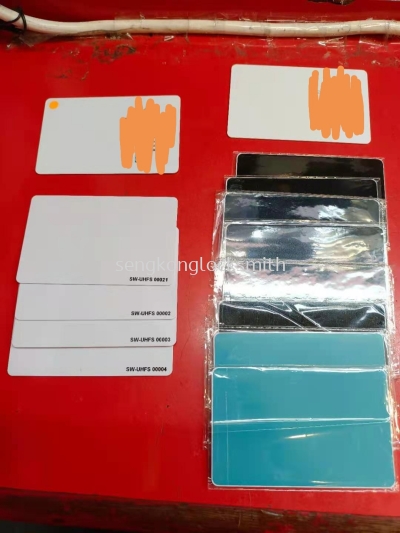 duplicate door access card