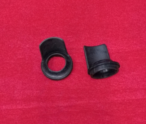 FRONT FORK DUST SEAL SPECIAL LC135 /Y15ZR..2PCS  26X37.5X15 MEE