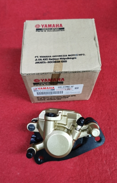 YAMAHA CALIPER ASSY (RIGHT) FRONT 100%ORIGINAL LC135/SPARK 135 /LC4S 44S-F580U-02 LLIEE