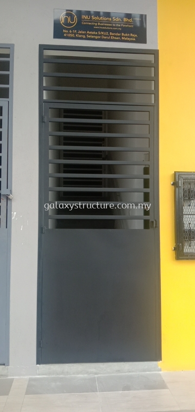 To fabrication,supply and install powder coated half plate door @ Jalan Astaka 5/KU2, Bandar Bukit Raja, 41050 Klang.