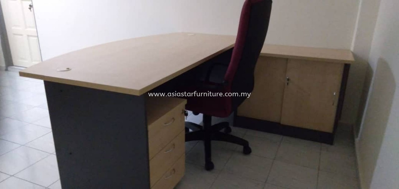 DELIVERY & INSTALLATION DIRECTOR OFFICE TABLE WDB80-SD24D3+M3 WITH SIDE CABINET & MOBILE DRAWER 3D OFFICE FURNITURE KLANG